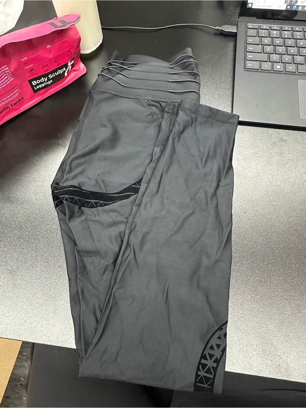 Fanka body sculpt leggings